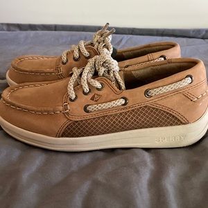 Little Boy Sperry size 12.5 wide. EUC